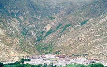 Drepung Monastery: 
Tibet - Lhasa; 
Travel in Lhasa, Tibet 