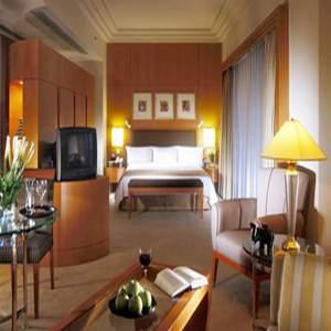 Shangri-La Hotel: 
Zhejiang - Hangzhou; 
Hotel in Hangzhou, Zhejiang 